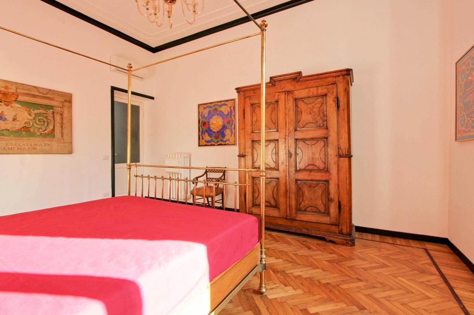 Tibullo ,Classico Ed Elegante Appartamento Rome Luaran gambar